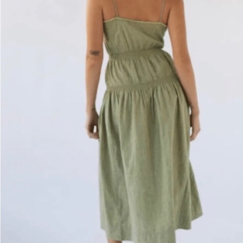 Urban Outfitters Ella Linen Dropped Waist Midi Dress Green Olive Moss - Picture 2 of 9